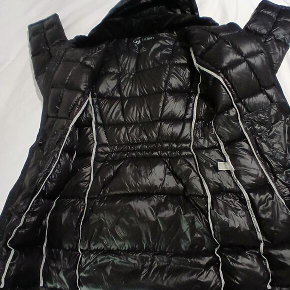 Calvin Klein Packable Lightweight Premium Down Medium Black Quilted Puffer Coat - Picture 5 of 16